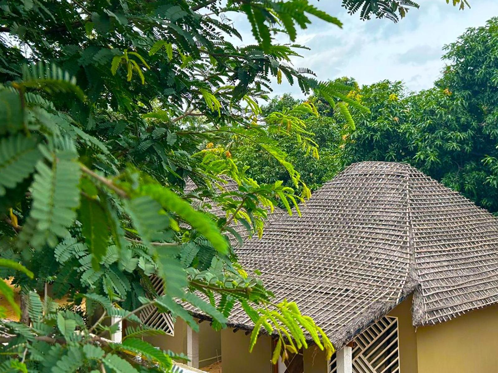 Hampi Village Resort & Tutti Cafe Exterior foto